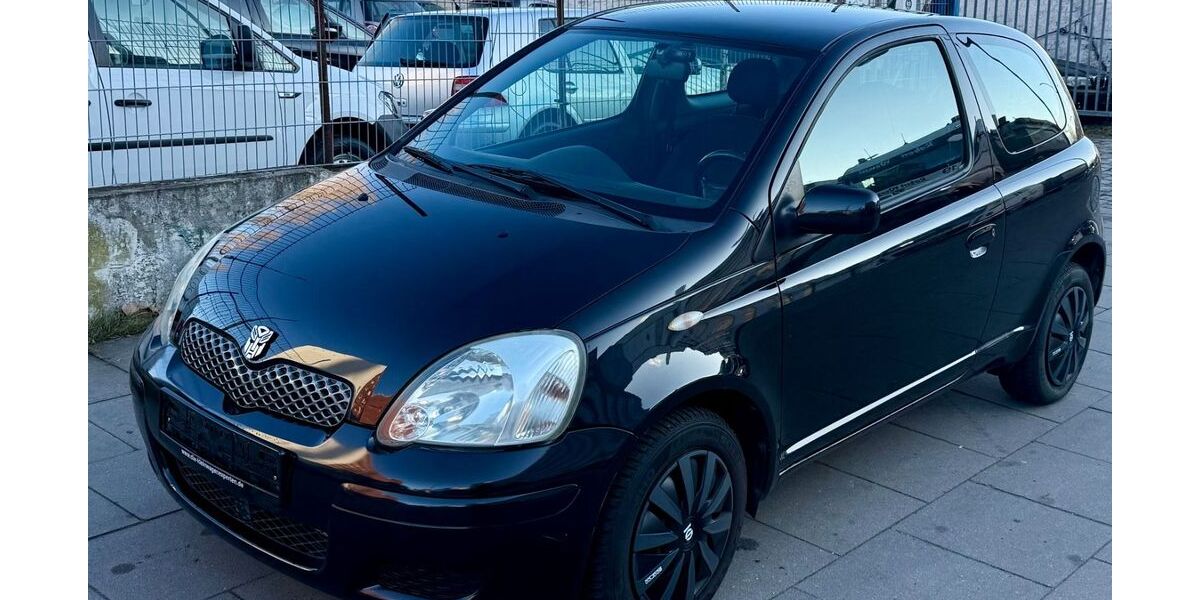 Toyota Yaris 195.000 km 1.990 &euro; Hamburg 20097