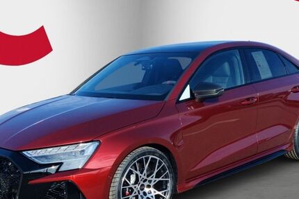 Audi RS3 4.900 km 74.666 &euro; Wackersdorf 92442