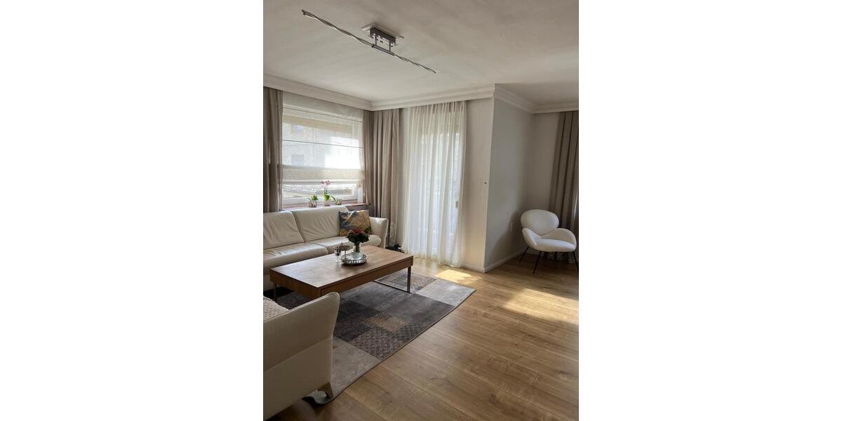 Etagenwohnung Buxtehude - 5 Zimmer, 109 m&sup2;, 259.000&euro; | Angebot:27085514