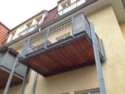 Schicke 2 Raum Wohnung im sanierten Altbau mit Balkon! Frei ab 31.03.2026! 2 zimmer