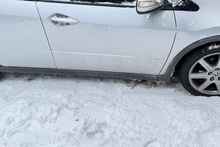 Honda Civic 210.000 km 2.500 &euro; Moringen 37186