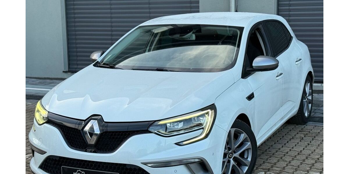 Renault Megane 258.000 km 8.999 &euro; Saarlouis-Lisdorf 66740