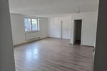 Moderne neu sanierte 4-Zimmer Wohnung zentral in Münchberg