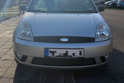 Ford Fiesta 184.000 km 670 &euro; Rostock 18107