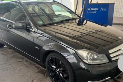 Mercedes-Benz C 250 284.022 km 7.000 &euro; Stadland 26936