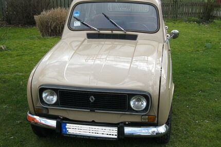 Renault R 4 85.000 km 5.500 &euro; Horstedt / Stapel 27367