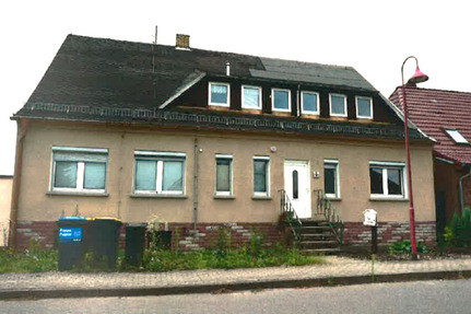 Zwangsversteigerung in 18299 Dolgen am See – Mehrfamilienhaus