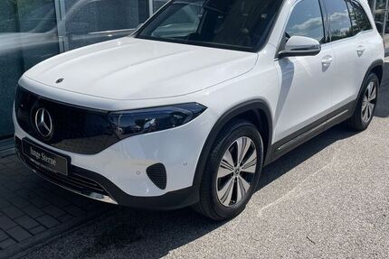 Mercedes EQB