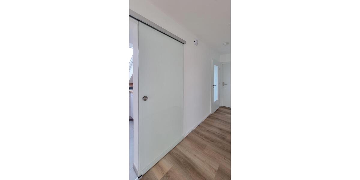 Dachgeschoßwohnung Rietberg - 3 Zimmer, 80 m&sup2;, 975&euro; | Angebot:25438642