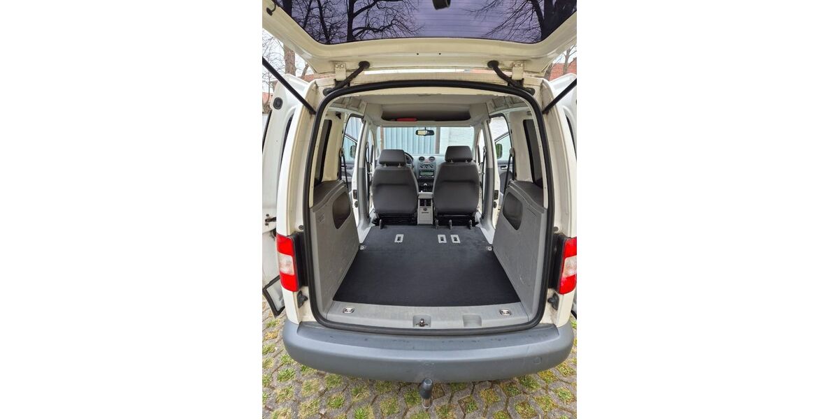 VW Caddy 310.000 km 4.700 &euro; Lübben 15907