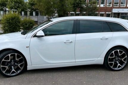 Opel Insignia 179.000 km 9.800 &euro; Künzelsau 74653