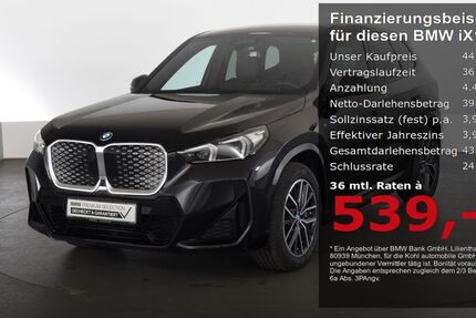 BMW iX1 33.319 km 43.590 &euro; Aachen 52078