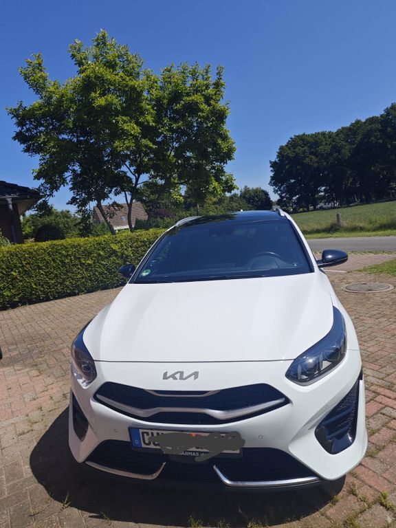 Kia ceed Sportswagon 25.100 km 26.999 € Bremerhaven 27574
