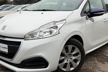 Peugeot 208 54.000 km 5.999 &euro; Saarlouis 66740