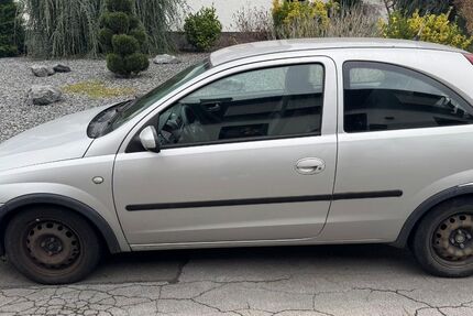 Opel Corsa 180.000 km 600 &euro; Dortmund 44379