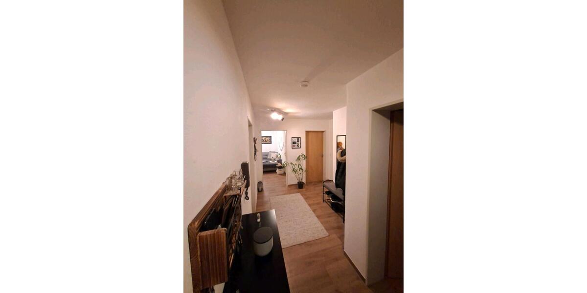 Kurzzeitvermietung (von 01.08.26 - 31.03.2027) 4 zimmer