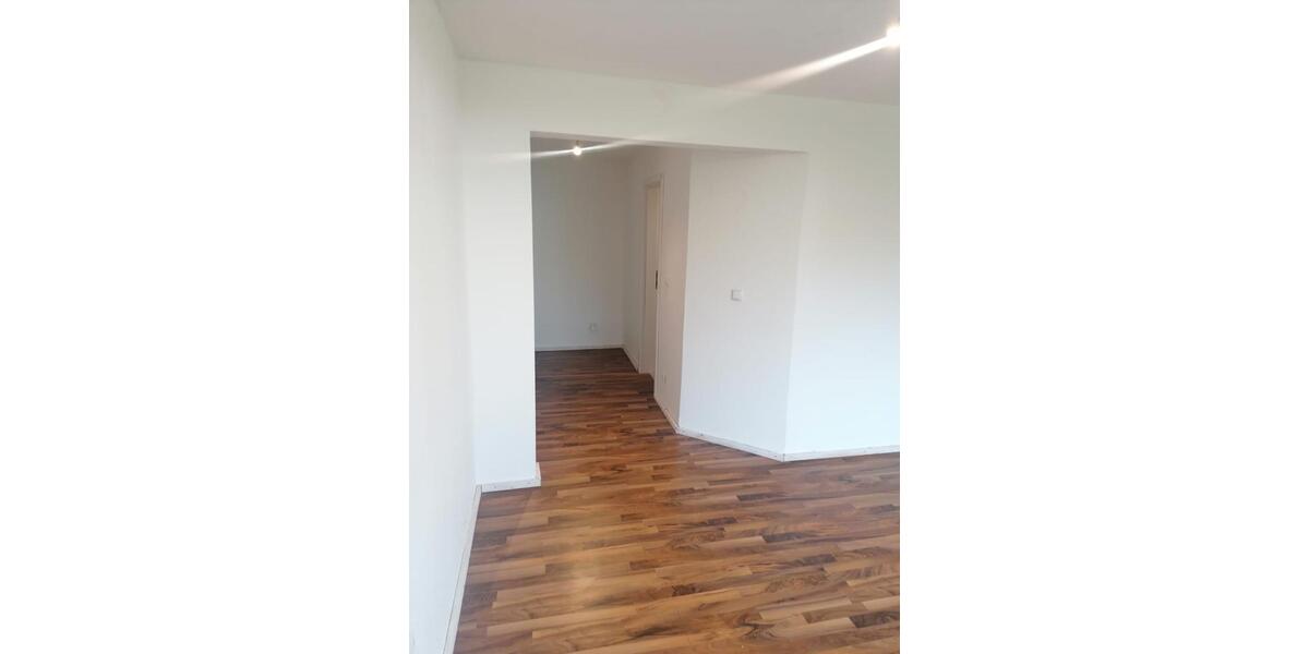 Erdgeschoßwohnung Winterberg - 2.5 Zimmer, 52 m&sup2;, 79.000&euro; | Angebot:27070844