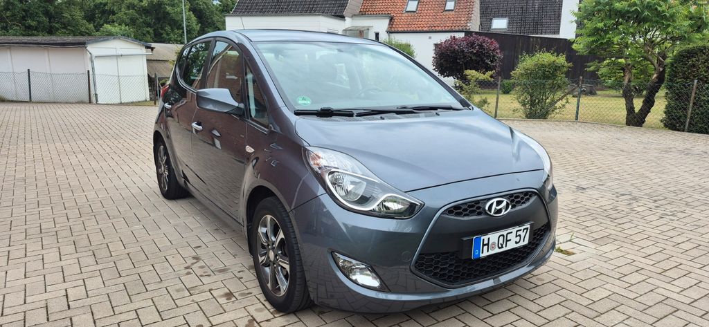 Hyundai ix20 115.000 km 10.490 &euro; hannover 30659