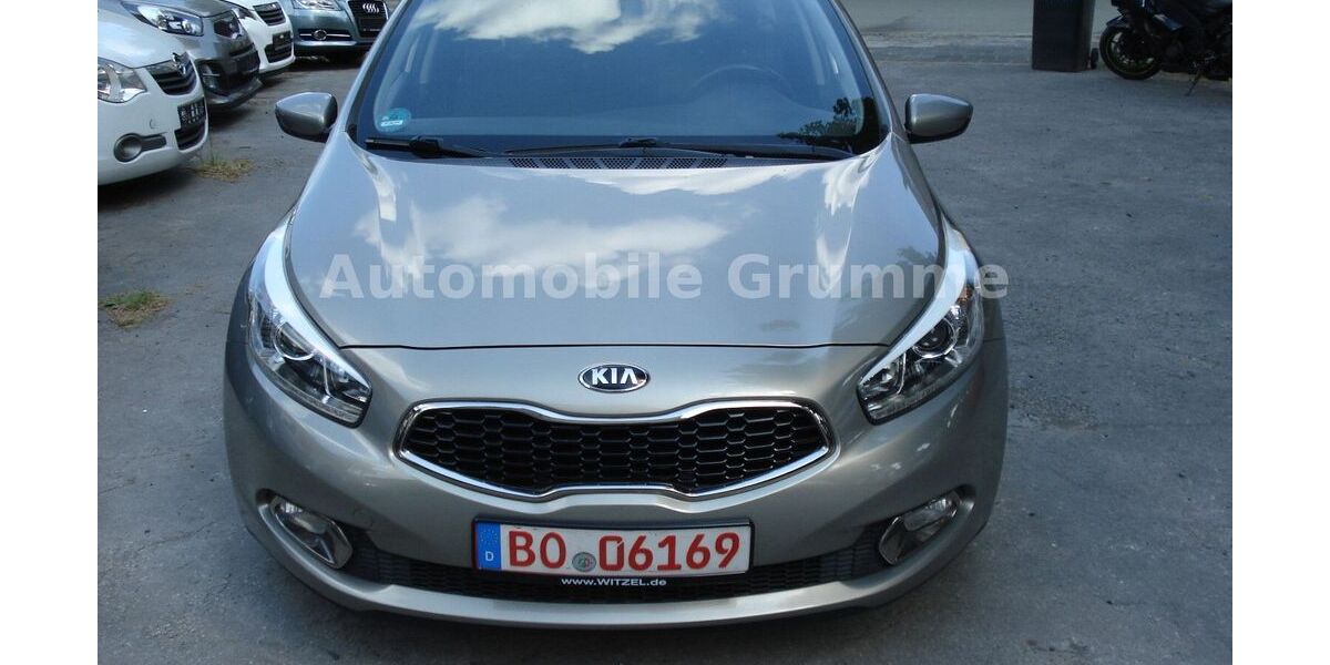 Kia ceed / Ceed 98.000 km 7.499 &euro; Bochum 44869