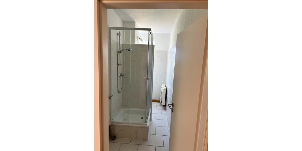 Etagenwohnung Arnstadt - 2 Zimmer, 50 m&sup2;, 375&euro; | Angebot:26397570
