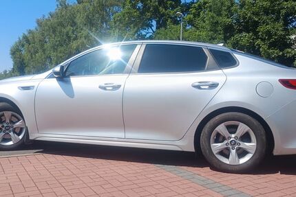 Kia Optima 85.000 km 9.999 € Nürnberg 90475