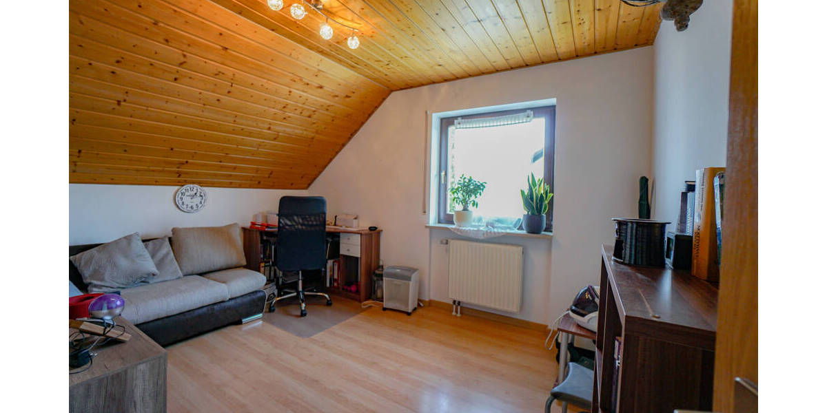 Doppelhaushälfte Allersberg Eismannsdorf - 5 Zimmer, 122 m&sup2;, 1.400&euro; | Angebot:26275736