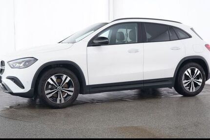 Mercedes-Benz GLA 200 14.362 km 38.840 &euro; Bad Neustadt 97616