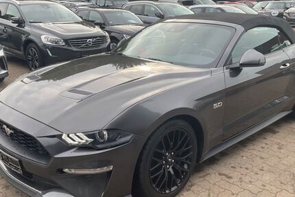 Ford Mustang 44.659 km 39.990 &euro; Hamburg 21107