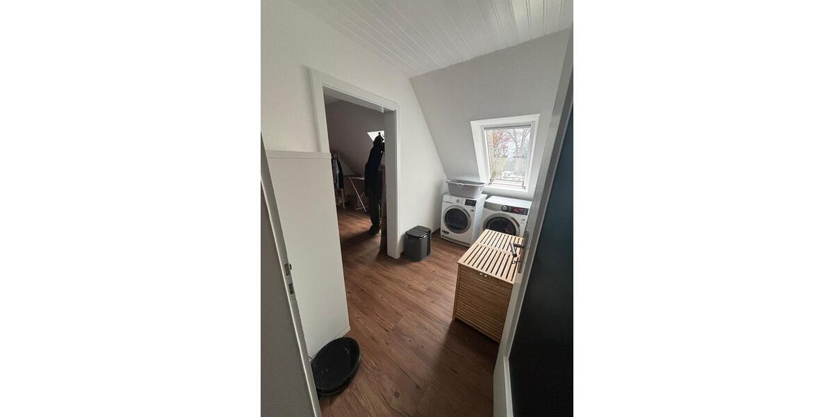 Dachgeschoßwohnung Visselhövede - 5 Zimmer, 155 m&sup2;, 1.000&euro; | Angebot:25434035