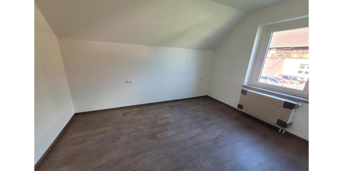 Einfamilienhaus Crinitzberg - 4 Zimmer, 100 m&sup2;, 790&euro; | Angebot:26119746