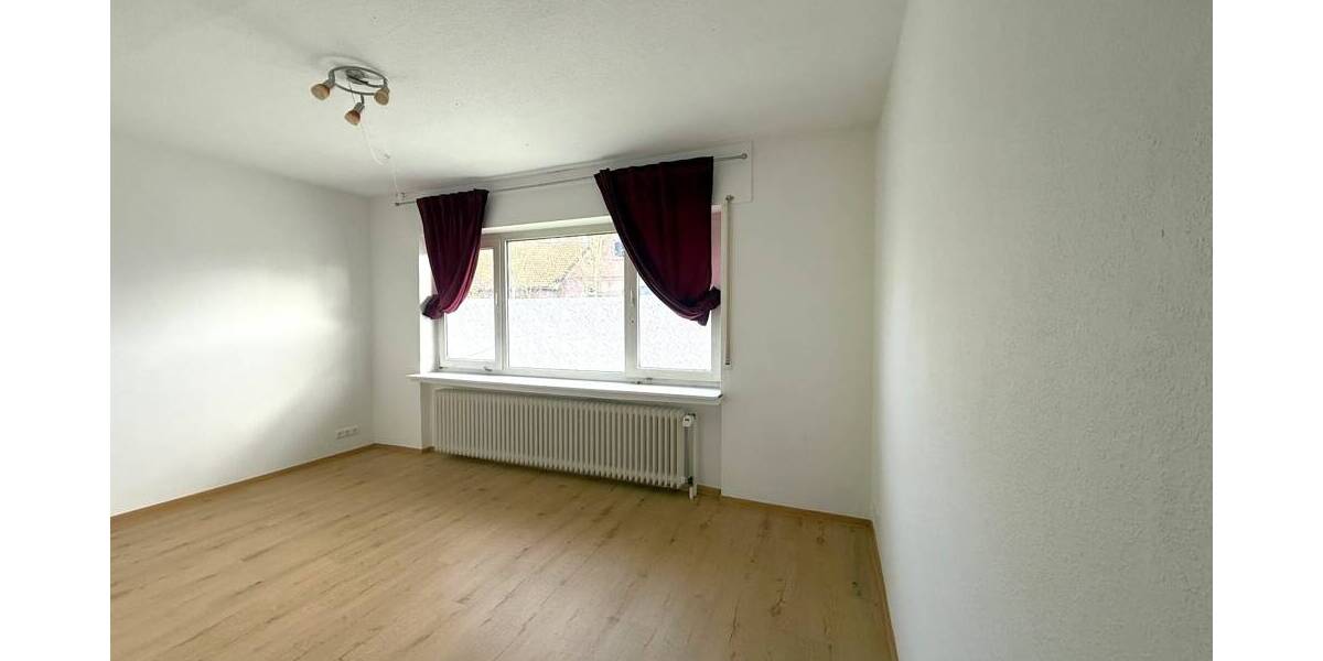 Einfamilienhaus Rehburg-Loccum Loccum - 3 Zimmer, 151 m&sup2;, 197.000&euro; | Angebot:26289779