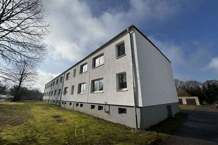 Wohnung zum Mieten in Groß Pankow Lindenberg 400 € 80 m²