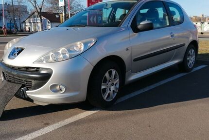 Peugeot 206 51.621 km 2.750 &euro; Berlin 12489