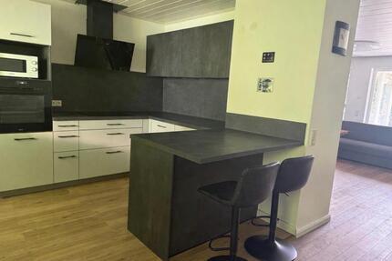 Wohnung Rehlingen-Siersburg Siersburg - 1 Zimmer, 135 m&sup2;, 1.350&euro; | Angebot:25408154