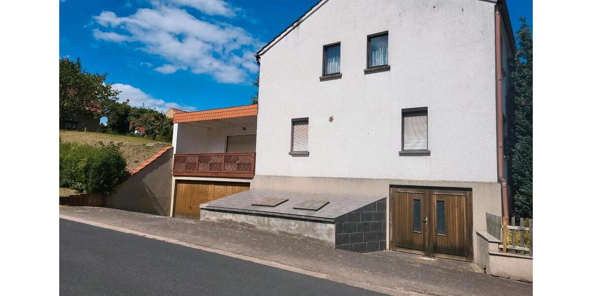 Einfamilienhaus Bad Salzungen Tiefenort - 9 Zimmer, 150 m&sup2;, 85.000&euro; | Angebot:26959081