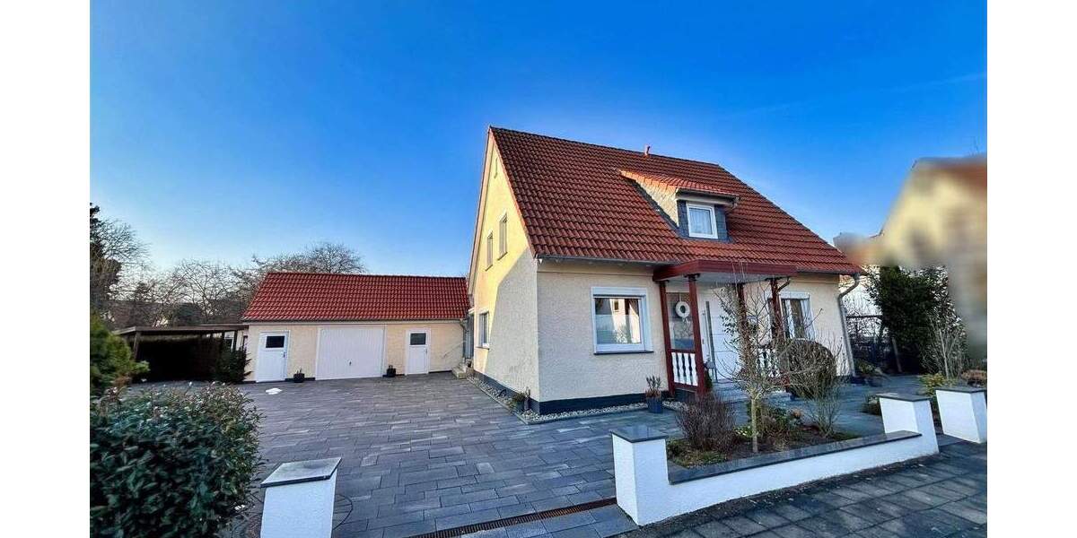 Einfamilienhaus Isernhagen Altwarmbüchen - 5 Zimmer, 192 m&sup2;, 599.000&euro; | Angebot:25372252