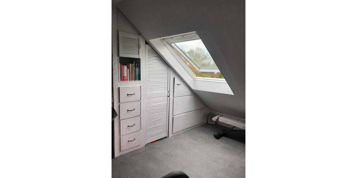 Dachgeschoßwohnung Dortmund Huckarde - 1 Zimmer, 100 m&sup2;, 900&euro; | Angebot:26288143