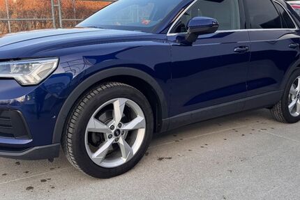 Audi Q3 105.000 km 25.800 &euro; München 81825