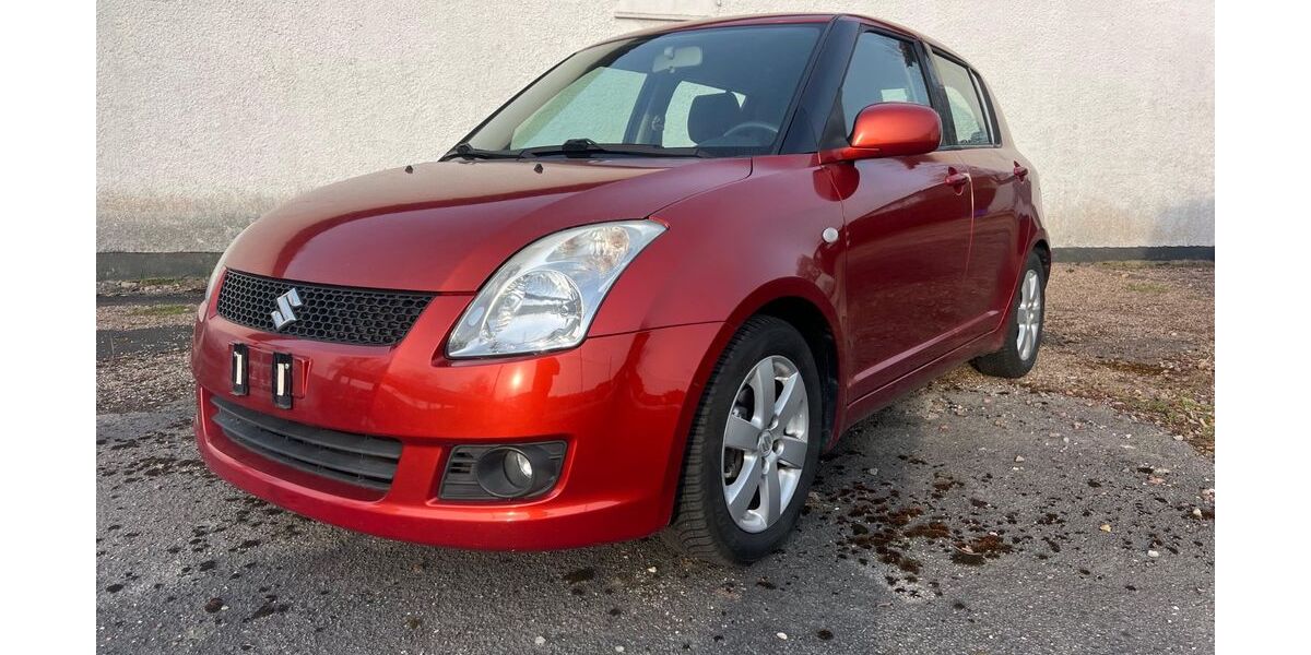 Suzuki Swift 68.000 km 6.790 &euro; Höxter 37671