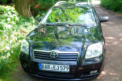 Toyota Avensis 416.280 km 1.200 &euro; Rüdnitz 16321