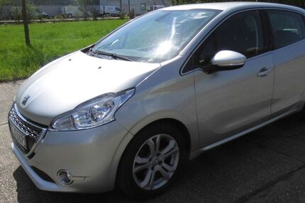 Peugeot 208 136.500 km 5.400 &euro; Dessau-Roßlau 06842