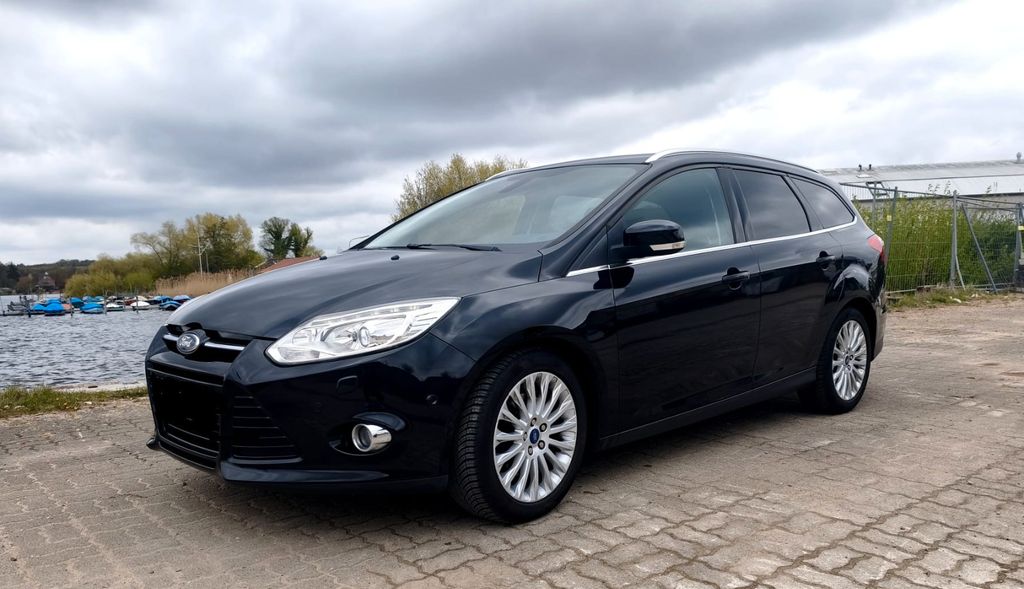 Ford Focus 133.592 km 8.999 &euro; Mölln 23879
