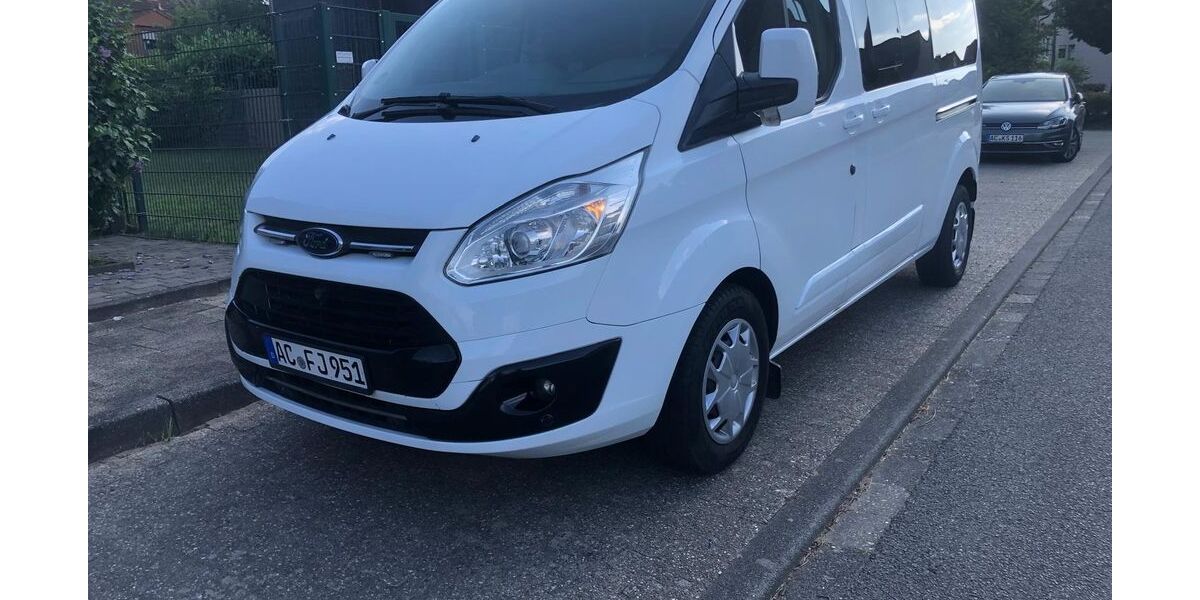 Ford Tourneo Custom 319.900 km 12.300 &euro; Alsdorf 52477