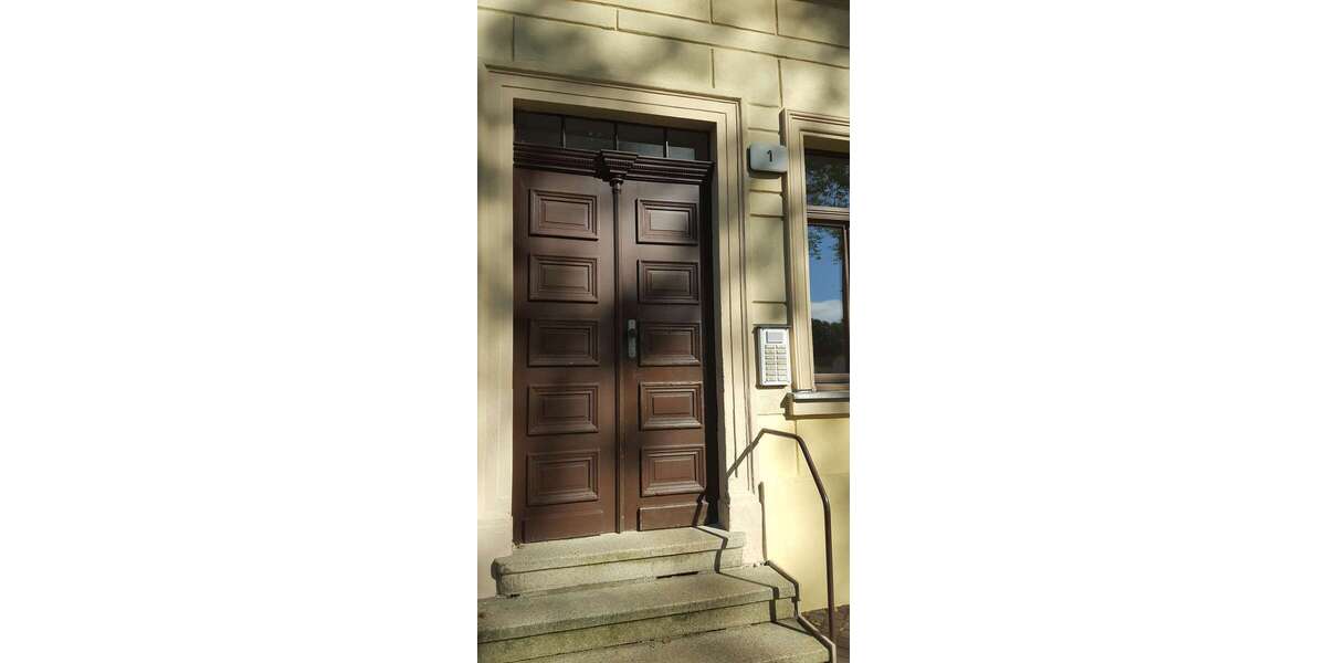 Etagenwohnung Glauchau - 1 Zimmer, 36 m&sup2;, 32.500&euro; | Angebot:25707451