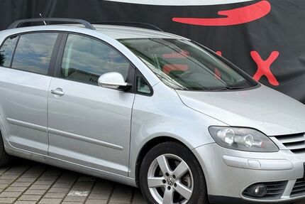 VW Golf 82.000 km 5.990 &euro; Mühlheim am main 63165