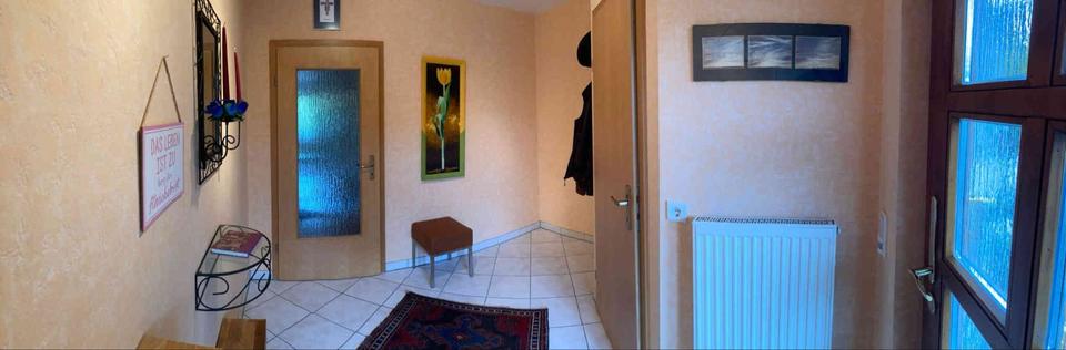 Attraktives Reihenversatzhaus mit Wohlfühlatmosphäre 4 zimmer