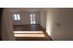 Etagenwohnung Mengkofen - 3 Zimmer, 64 m&sup2;, 575&euro; | Angebot:26418912