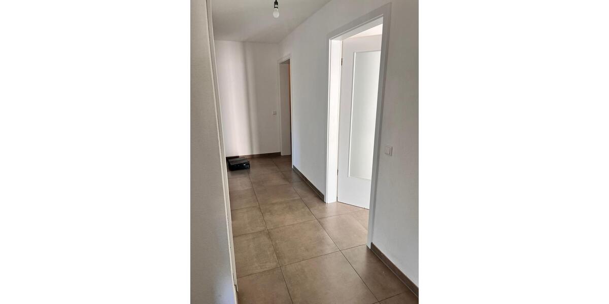 Etagenwohnung Bad Säckingen - 4 Zimmer, 100 m&sup2;, 1.180&euro; | Angebot:25398901