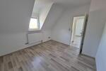 Doppelhaushälfte Bretten - 5 Zimmer, 90 m&sup2;, 430.000&euro; | Angebot:25063292