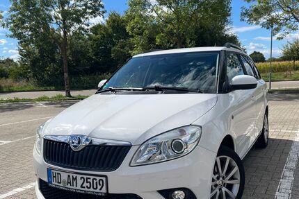 Skoda Fabia 165.000 km 4.699 &euro; Sinsheim 74889